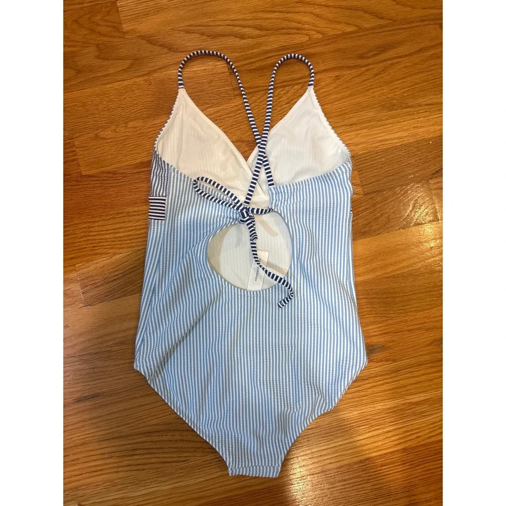 Vineyard Vines Girls Blue Seersucker Stripe One Piece Swimsuit Size M 10-12